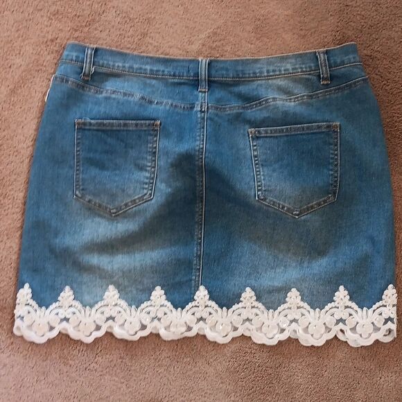 Venus Embellished  Denim Skirt. - Picture 7 of 12